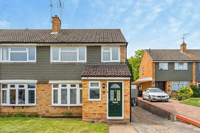 3 Bedroom Semi-Detached House To Rent In Gloucester Road, Bagshot, GU19
