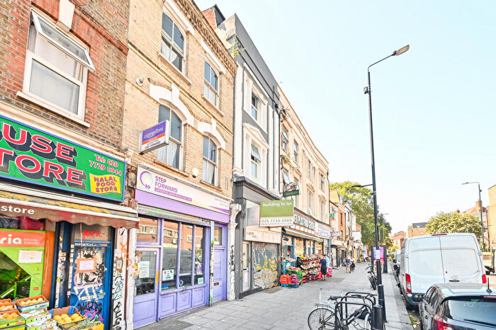 Studio For Sale In Bethnal Green Road, Bethnal Green, London, E2