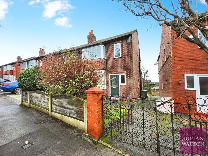 3 Bedroom Semi Detached House For Sale In Brussels Road, Edgeley, Stockport, SK3