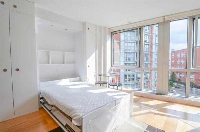 Studio To Rent In Ontario Tower, Fairmont Avenue, New Providence Wharf, London, E14