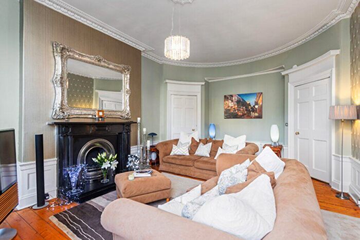 4 Bedroom Town House For Sale In Ann Street, Stockbridge, Edinburgh, EH4