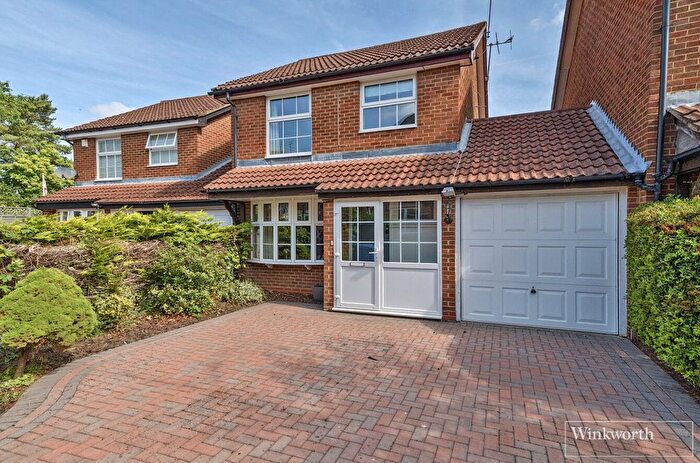 3 Bedroom Link Detached House To Rent In Oliver Road, Ascot, Berkshire, SL5