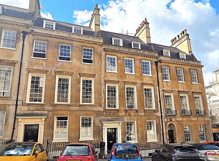 1 Bedroom Flat For Sale In Bennett Street, Bath, BA1