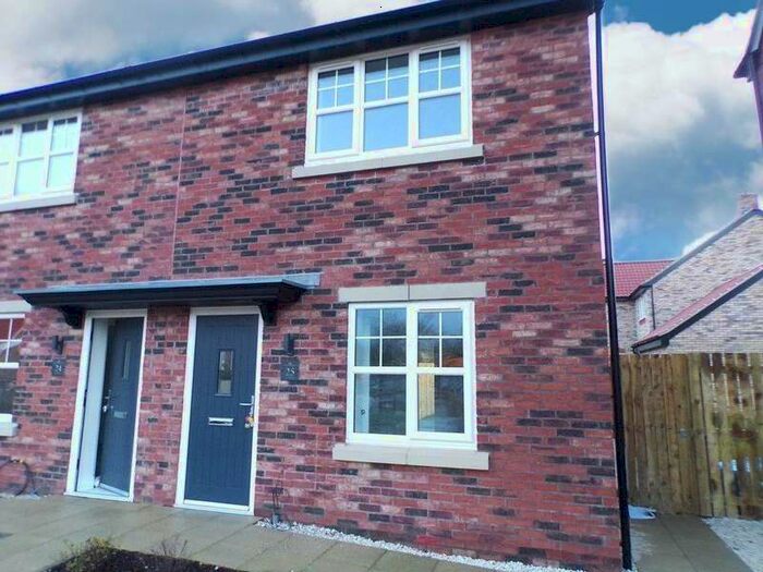 2 Bedroom Semi-Detached House To Rent In Paddock View, Walkington, Beverley, HU17