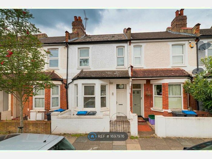 3 Bedroom Terraced House To Rent In Laburnum Road, London, SW19