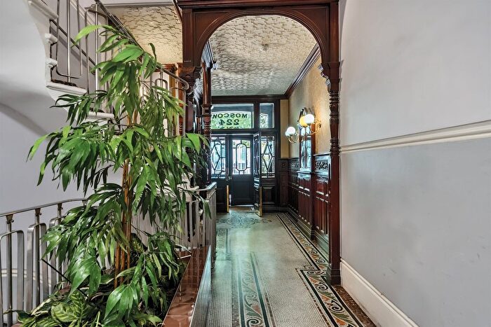 1 Bedroom Flat For Sale In Cromwell Road, London, SW5