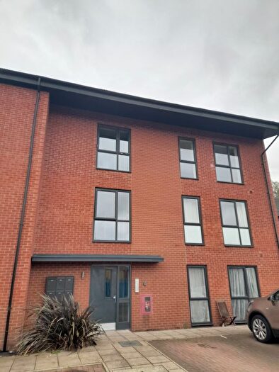2 Bedroom Flat To Rent In Carnival Close, Newport, TF10