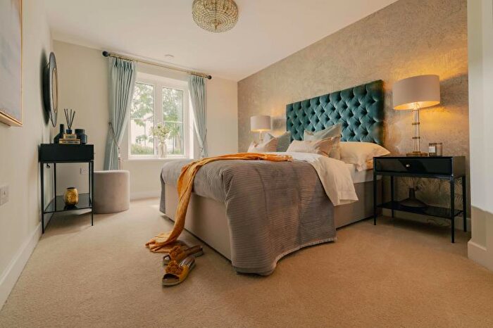 1 Bedroom Retirement Property To Rent In Orchard Lane, Alton, Hampshire, GU34