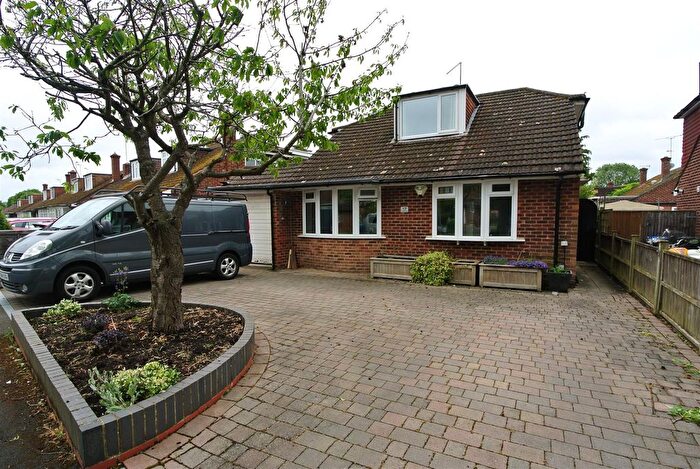 3 Bedroom Detached Bungalow To Rent In Walpole Road, Old Windsor, SL4