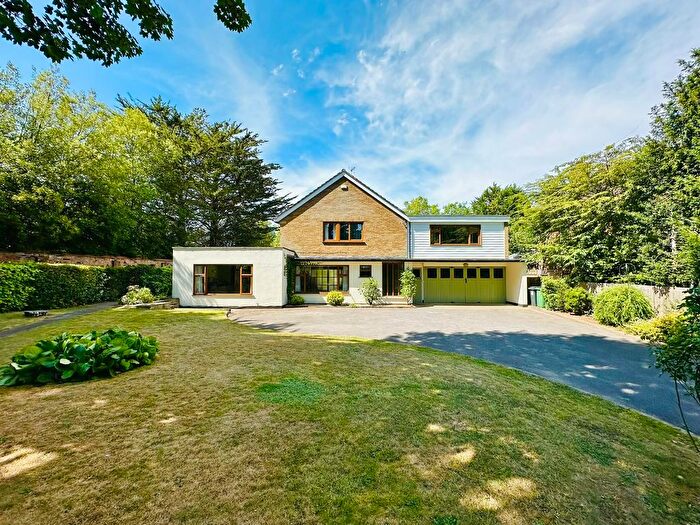 5 Bedroom Detached House For Sale In Burgh Heath Road, Epsom, KT17