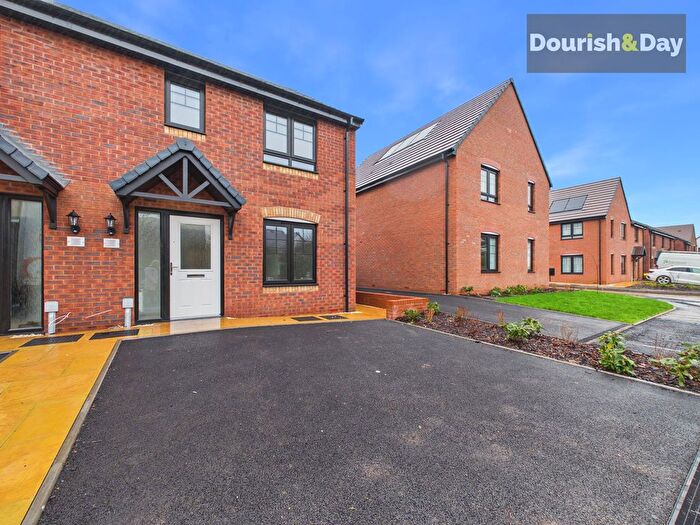 3 Bedroom Semi Detached House To Rent In Grosmont Road, Stafford, ST16