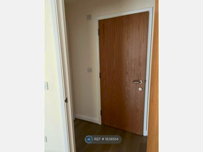 1 Bedroom Flat To Rent In William Court, Luton, LU3