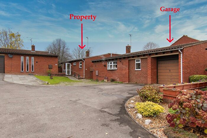 2 Bedroom Detached Bungalow For Sale In Chilcombe Way, Lower Earley, Reading, RG6
