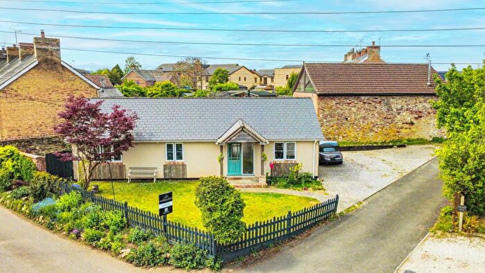 3 Bedroom Detached Bungalow For Sale In Netherclay, Bishops Hull, Taunton, Somerset, TA1