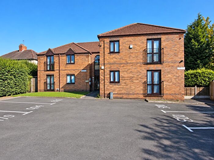 2 Bedroom Apartment For Sale In Queens Court, Queens Road, Nuneaton, CV11