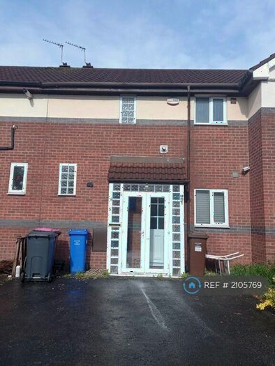 2 Bedroom Terraced House To Rent In Woodgrange Close, Salford, M6