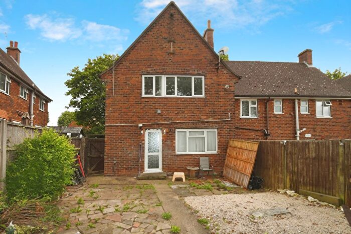 3 Bedroom Semi-detached House For Sale In Jellicoe Avenue, Lincoln, Lincolnshire, LN2