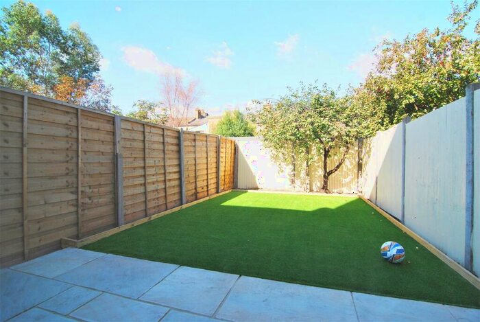 4 Bedroom Semi-Detached House To Rent In Canbury Park Road, Kingston Upon Thames, Surrey, KT2