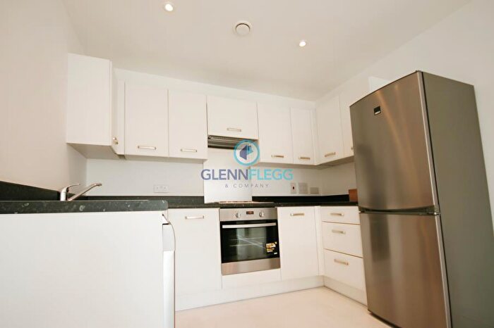 1 Bedroom Flat To Rent In ***Let Agreed***West Central, Slough***Let Agreed***, SL2