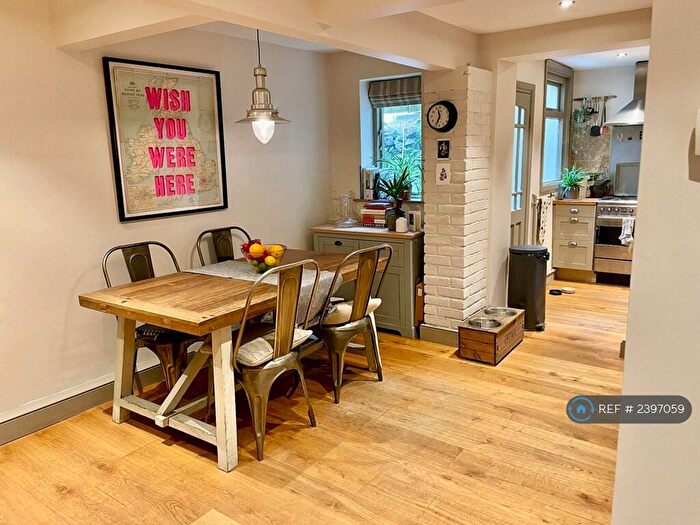 2 Bedroom Flat To Rent In Greater London, London, SE19