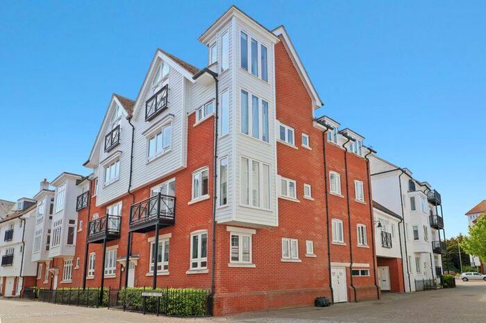 2 Bedroom Flat To Rent In Canterbury, CT1