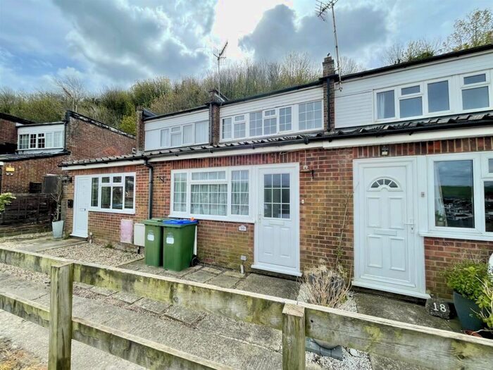 2 Bedroom Terraced House For Sale In Park Drive Close, Newhaven, BN9