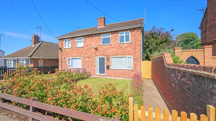 3 Bedroom Semi-Detached House For Sale In Rectory Road, Outwell, Wisbech, Norfolk, PE14