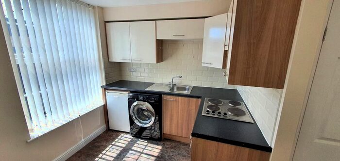 Studio To Rent In Flat, York House, Cleveland Street, DN1