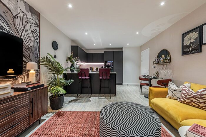 1 Bedroom Flat For Sale In Dagenham Green, Barking Amp; Dagenham, RM9