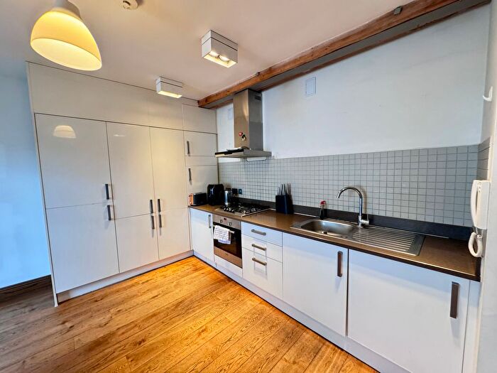 1 Bedroom Property To Rent In George Street, Nottingham, NG1