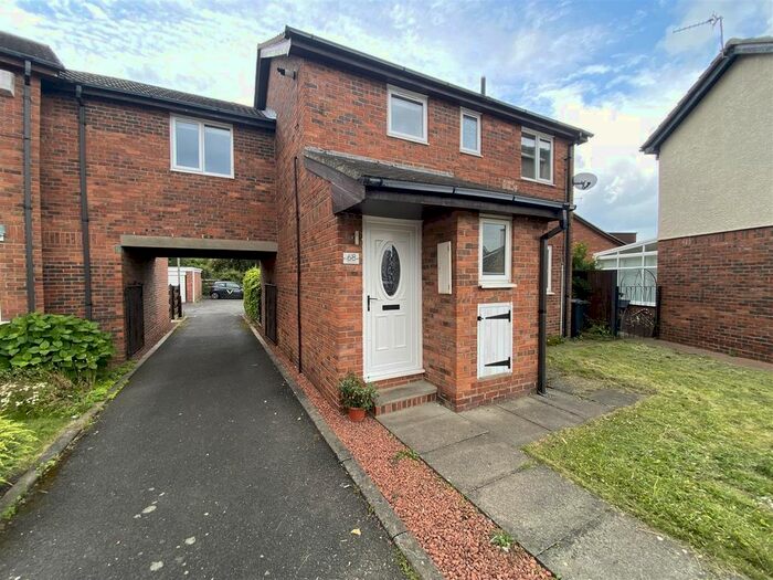 2 Bedroom Flat To Rent In Carlton Close, Ouston, Chester Le Street, DH2
