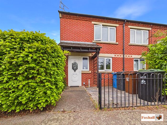 2 Bedroom End Of Terrace House For Sale In Sinclair Drive, Ipswich, IP2