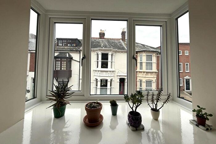 1 Bedroom Flat To Rent In Single Occupants Only. Florence Road, Southsea Part Furnished, PO5