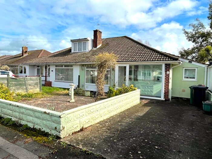 2 Bedroom Semi-Detached Bungalow For Sale In Orchard Close, Worle, BS22