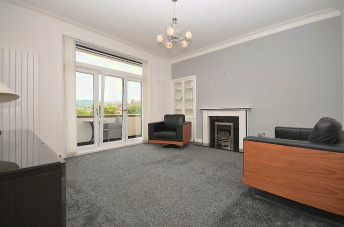2 Bedroom Flat To Rent In Falcon Road West, Edinburgh, Midlothian, EH10