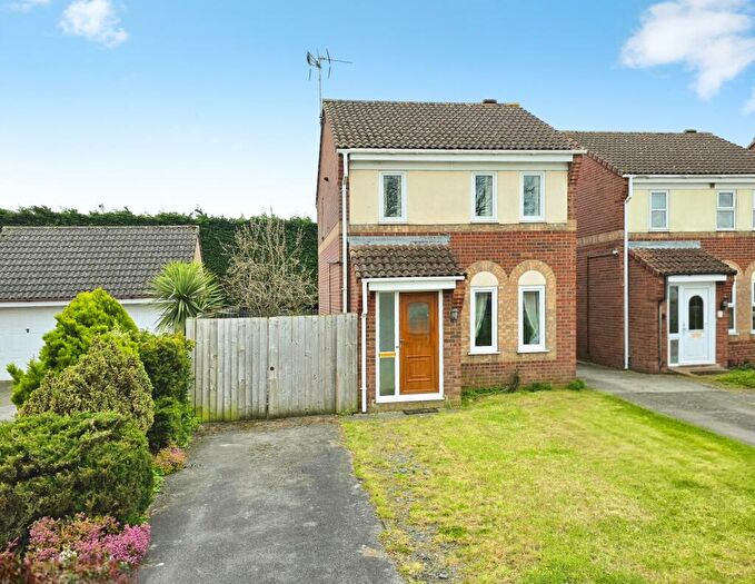 3 Bedroom Detached House For Sale In Robin Close, Sleaford, NG34