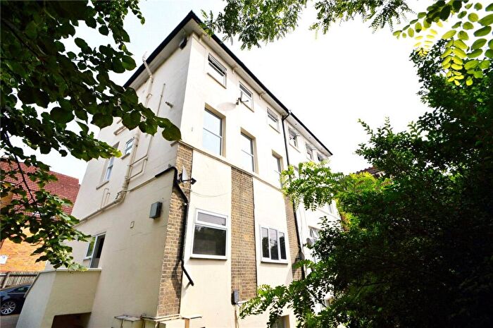 1 Bedroom Apartment To Rent In Coombe Road, Croydon, CR0