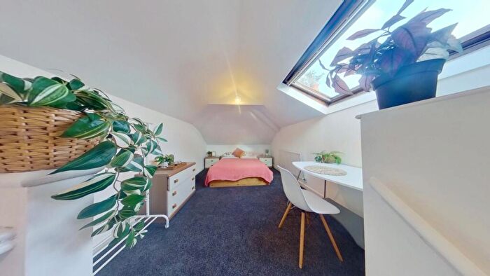 4 Bedroom Flat To Rent In Flat, A Forest Road East, Nottingham, NG1