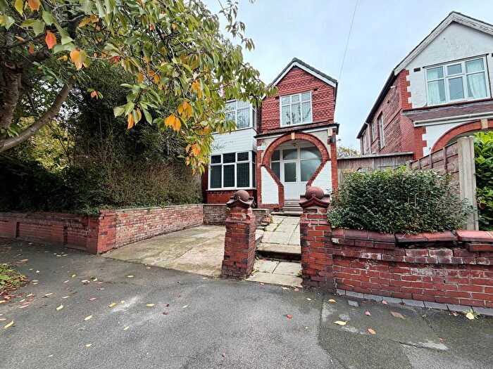 4 Bedroom Property To Rent In Rowan Avenue, Manchester, M16