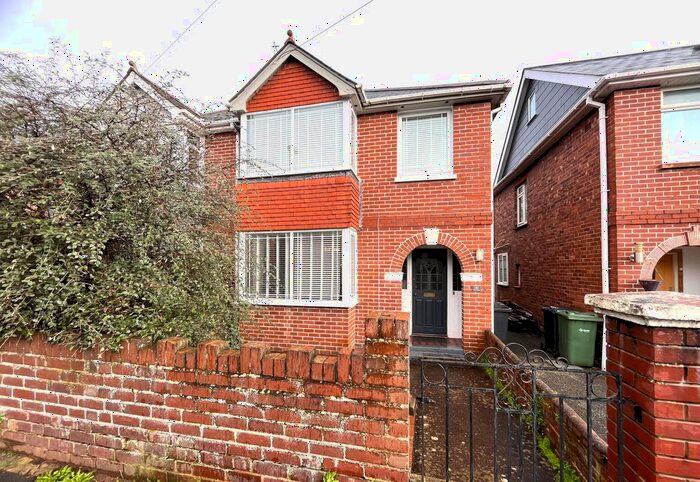 3 Bedroom Property To Rent In Wardrew Road, Exeter, EX4