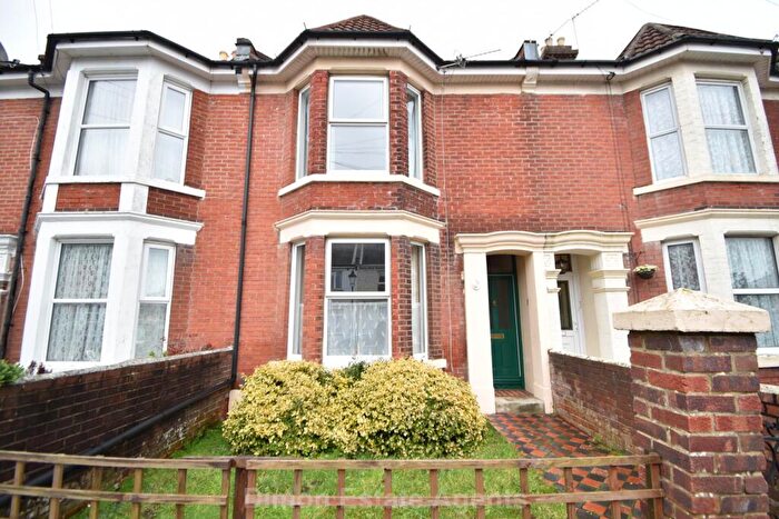 3 Bedroom Terraced House For Sale In Elmhurst Road, Gosport, PO12