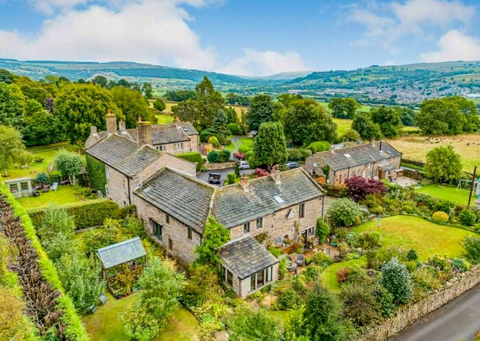 4 Bedroom Barn Conversion For Sale In Croft Barn, Kildwick, BD20