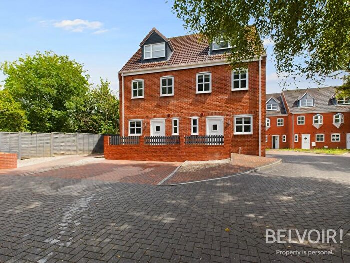 3 Bedroom Semi-Detached House To Rent In Astonfields Meadows, Astonfields Road, Stafford, ST16