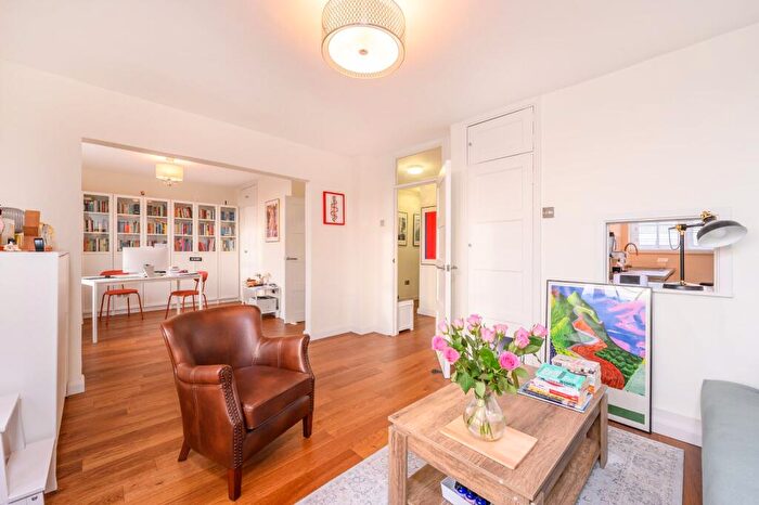 2 Bedroom Flat For Sale In Constable House, Adelaide Road, NW3