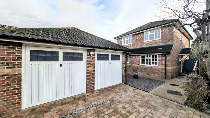 4 Bedroom Detached House For Sale In Lemon Grove, Whitehill, Hampshire, GU35