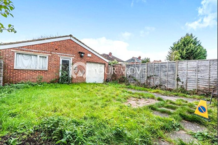 8 Bedroom Semi-Detached House To Rent In Sirdar Road, Southampton, Hampshire, SO17