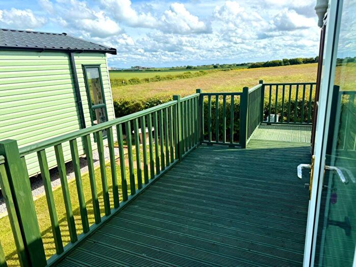 2 Bedroom Caravan For Sale In Carr Lane, Middleton, Morecambe, LA3