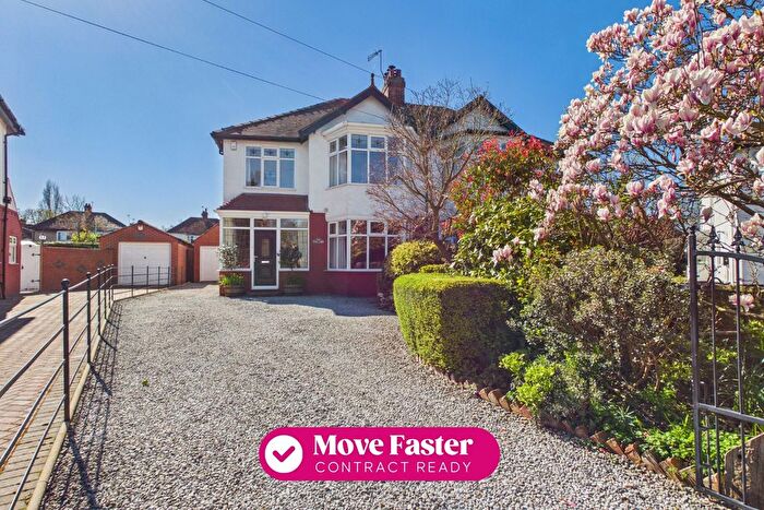 5 Bedroom Semi-Detached House For Sale In The Link, Hull, HU4