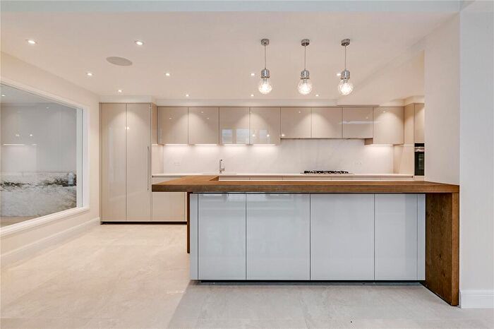 7 Bedroom Detached House To Rent In The Bishops Avenue, Hampstead Garden Suburb, N2