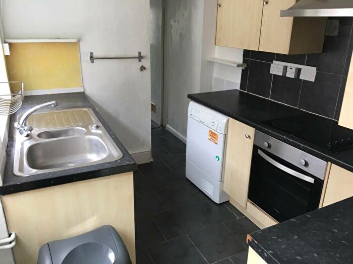 4 Bedroom House To Rent In Minny Street, Cathays, CF24